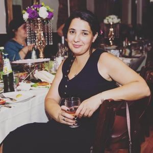 Meet your Posher, Marika